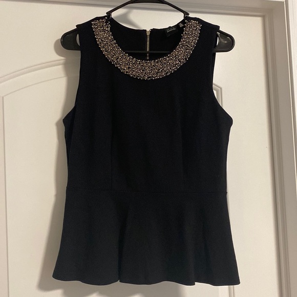 Black with jeweled neck and zip up back. Size large. Nwot - Picture 1 of 2